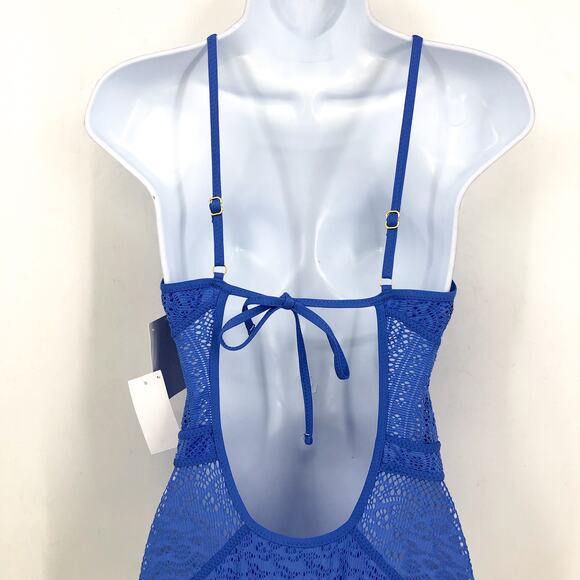 BECCA Color Play Crochet One Piece Swimsuit Medium Blue Cornflower Plunge NWT - Picture 8 of 12